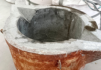 Plastic Refractories for Iron Ladle